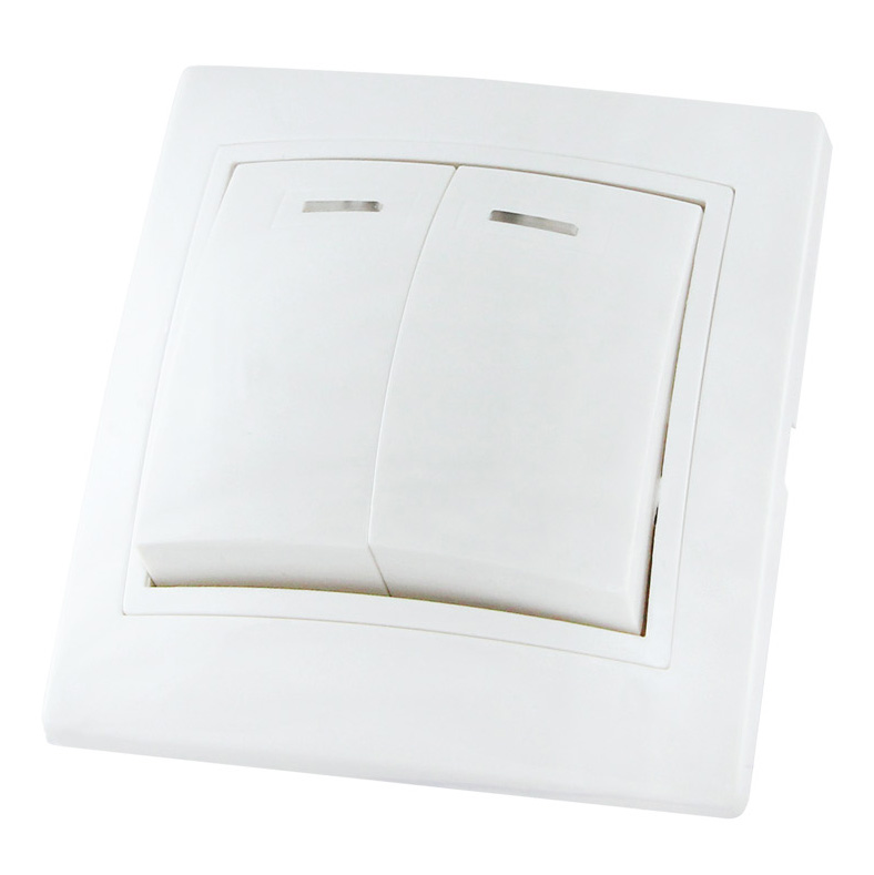 ����������� �� 2 ��. � �����. 10� ���. Smartbuy SBE-01w-10-SW2-1-c / ������ TDM SQ1814-0005